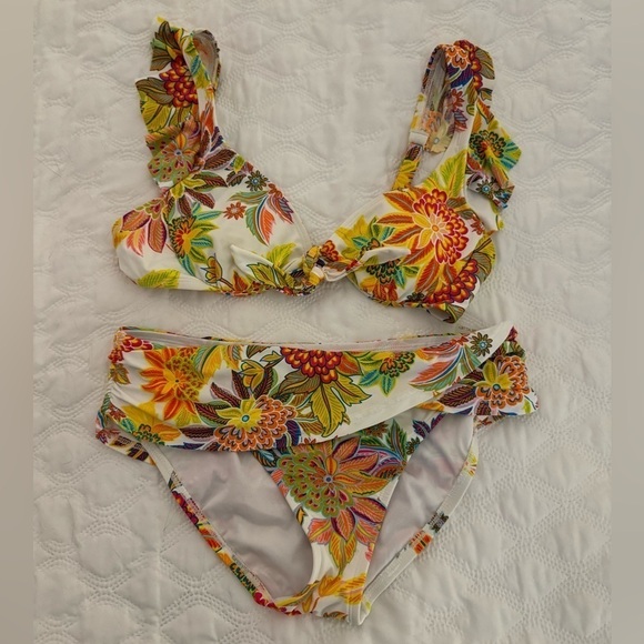 Bleu Rod Beattie Other - Bleu Rod Beattie 2 piece Swim Bikini Set Size 4 Floral